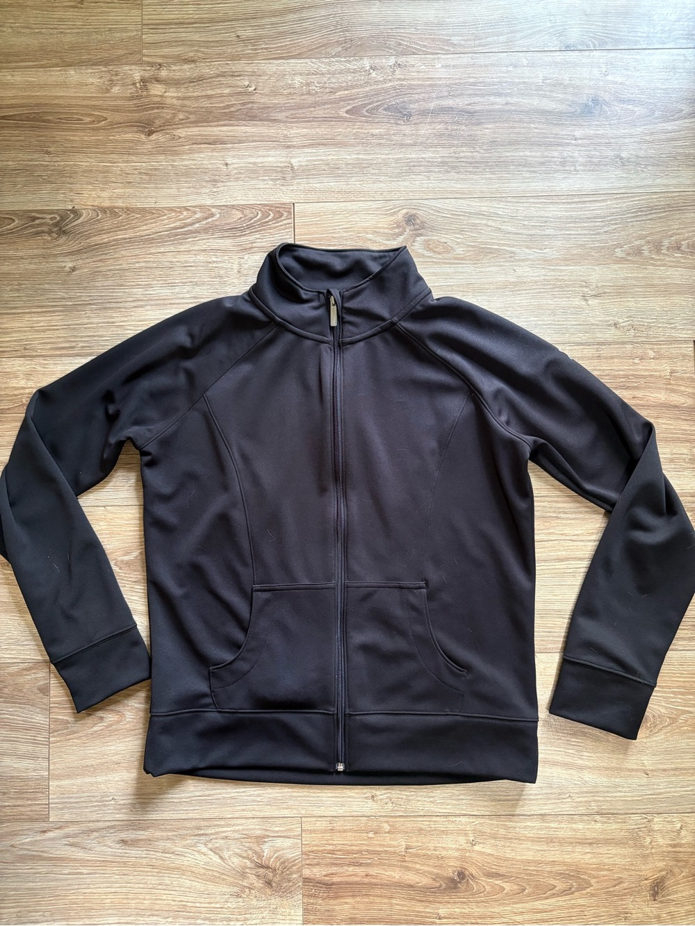 Under Armour Black Semi-Fitted Full-Zip Athletic Jacket